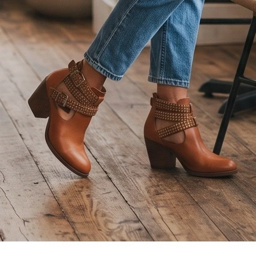 Jeffrey Campbell smooth tan
